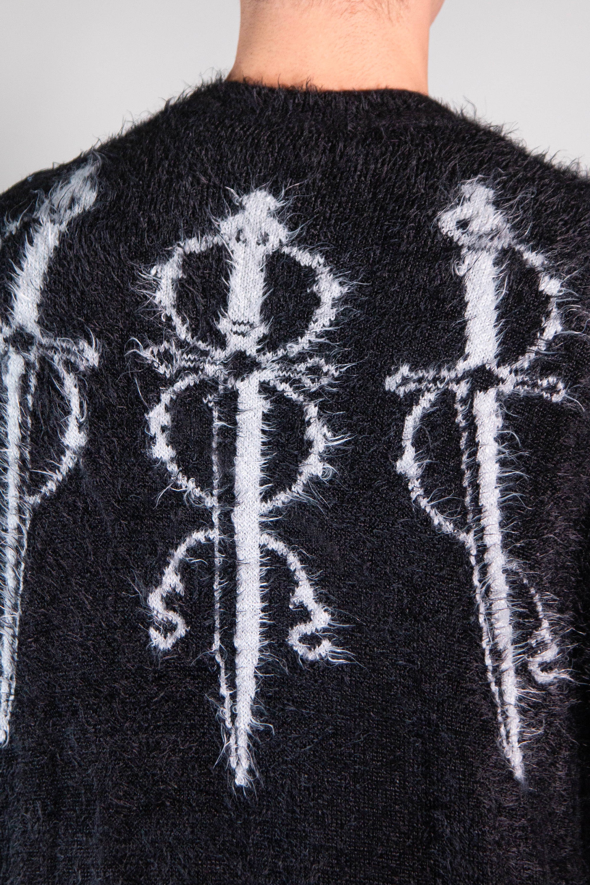 FORMY PUGNALE SWEATER