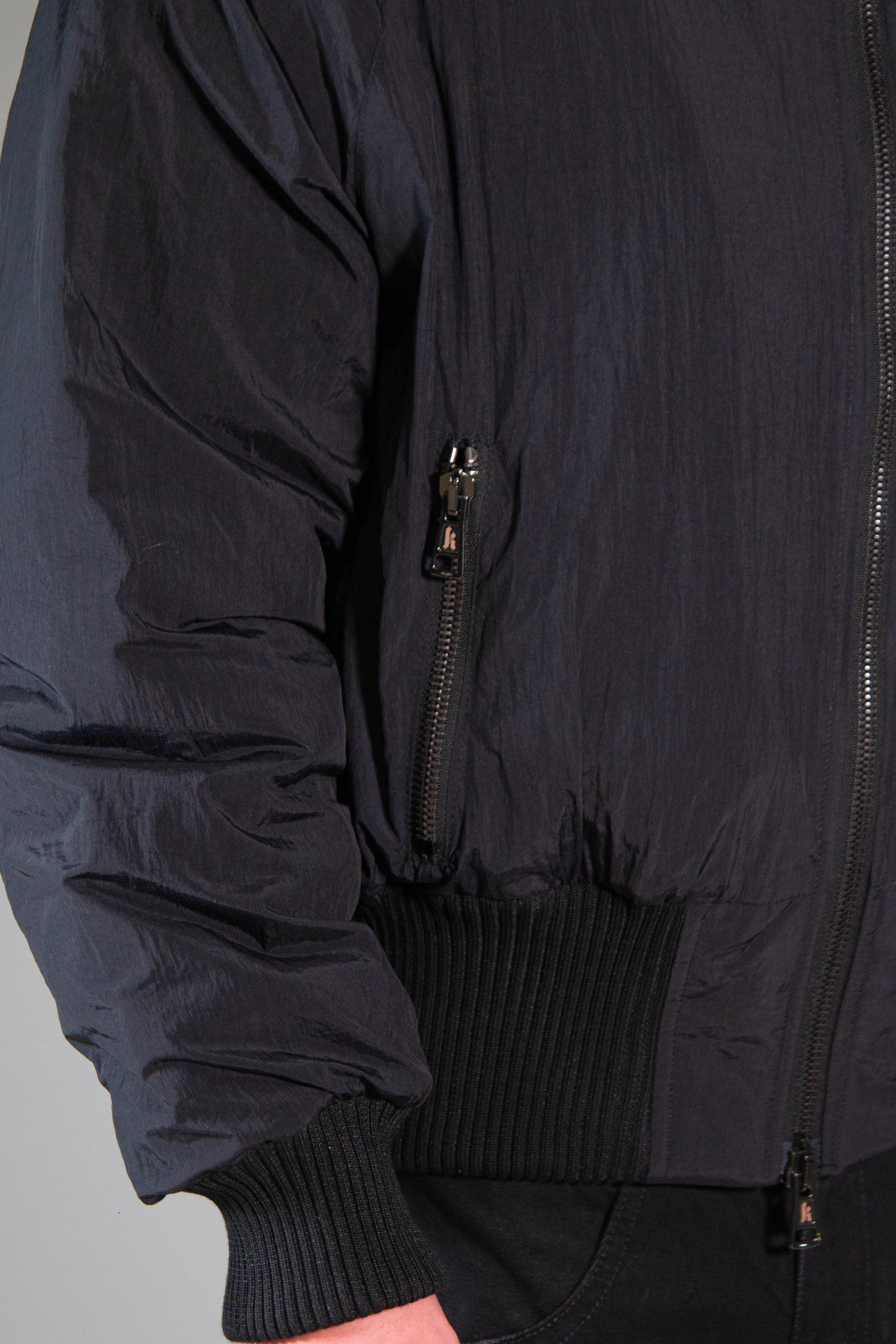 KARMINE HYDROPROOF BLACK JACKET