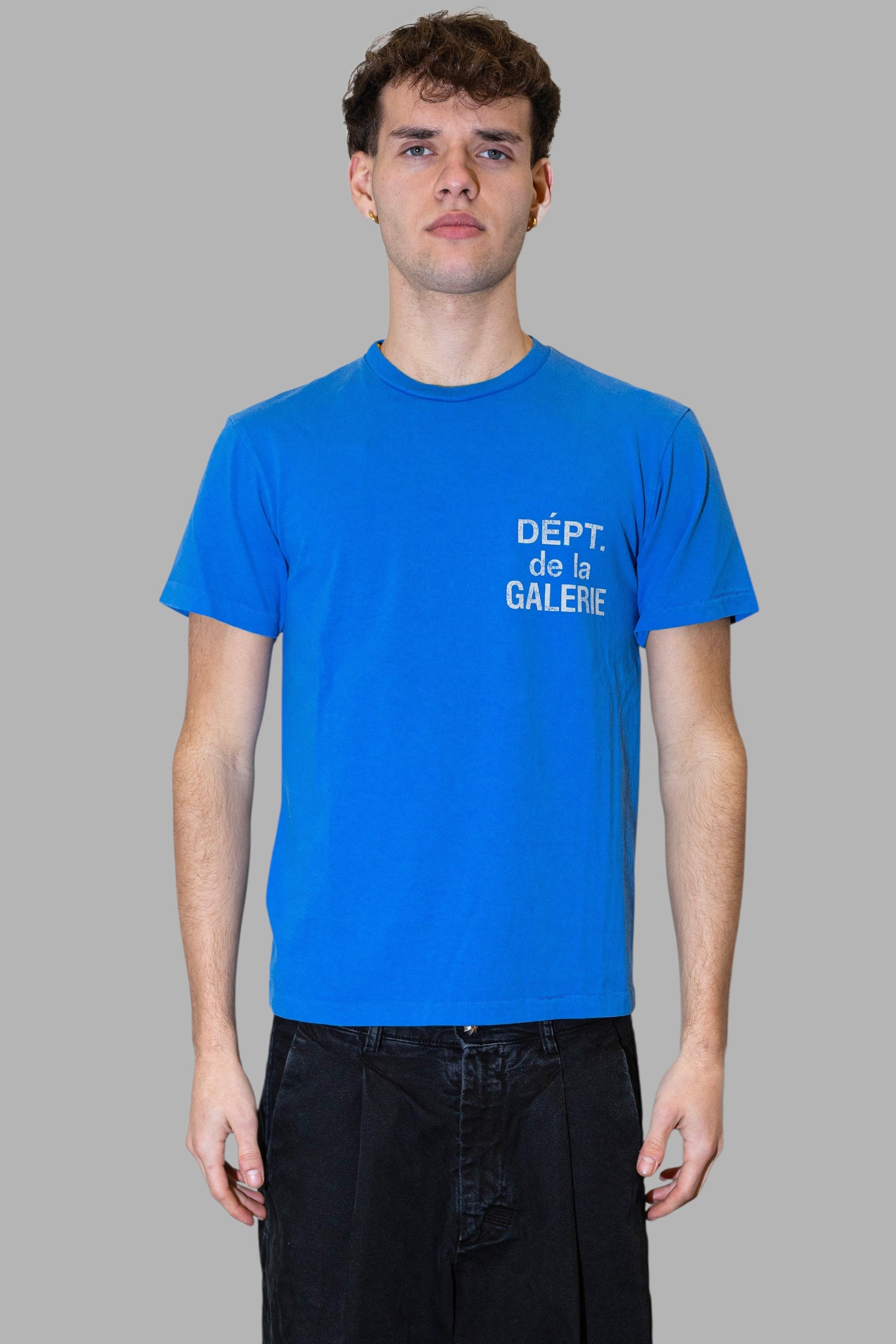 GALLERY DEPT- T-SHIRT AZZURRA- LOGO PANNA