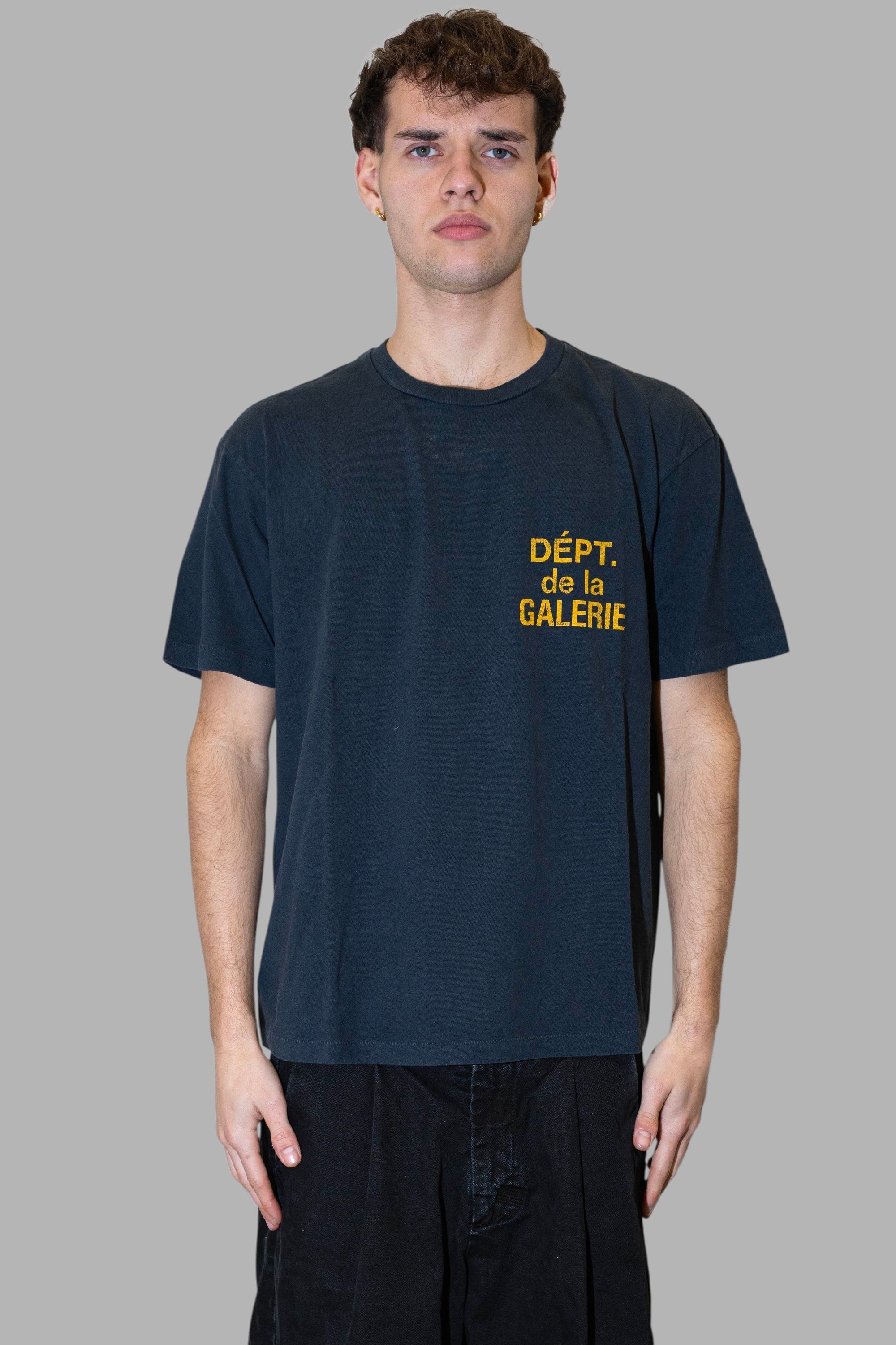 T-SHIRT GALLERY DEPT LOGO  NERO GIALLO