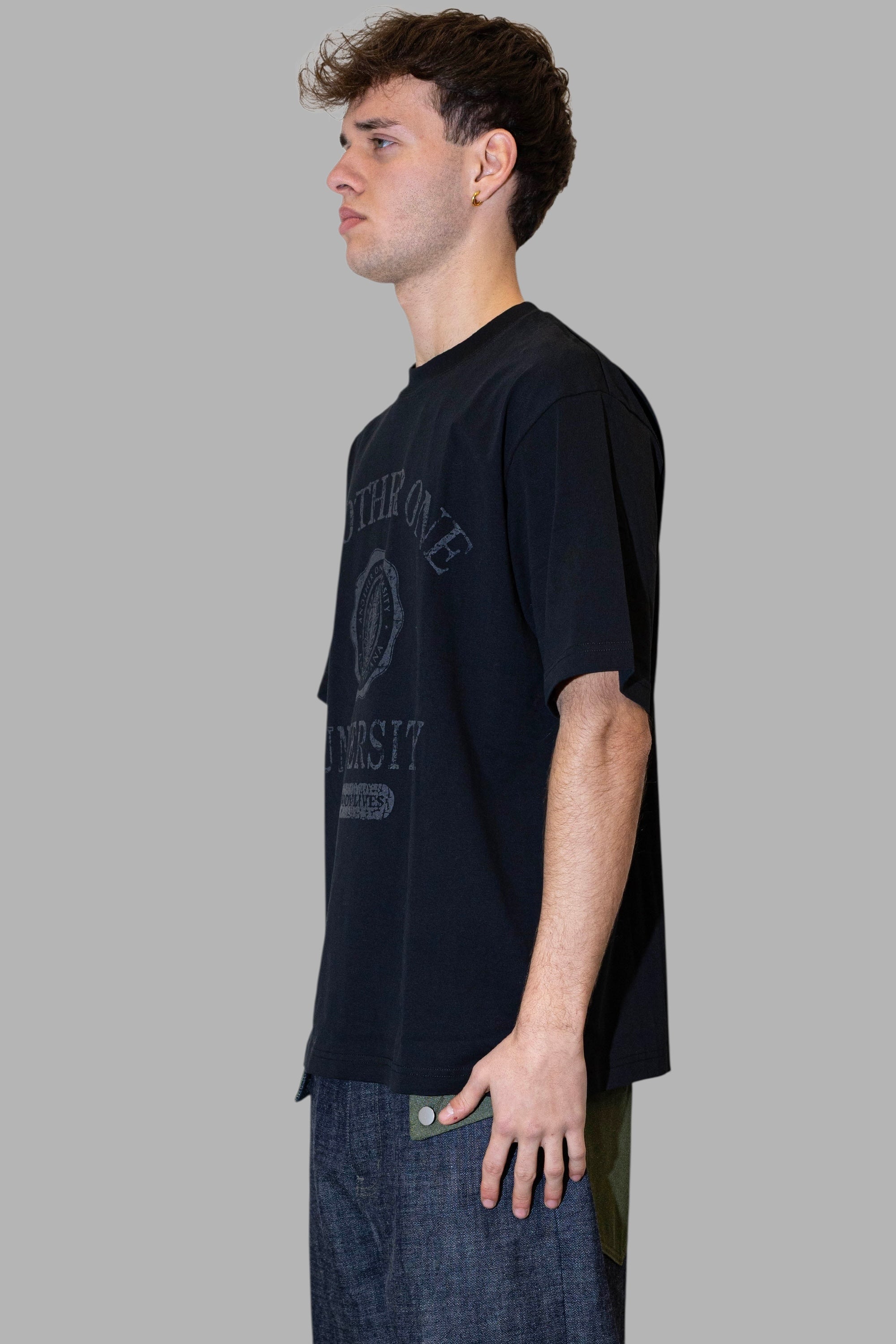 ANOTHER ONE - UNIVERSITY T-SHIRT